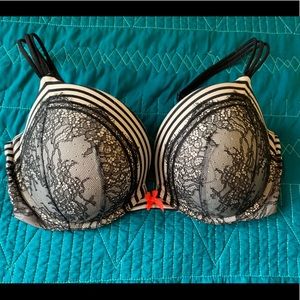 Victoria’s Secret Bra